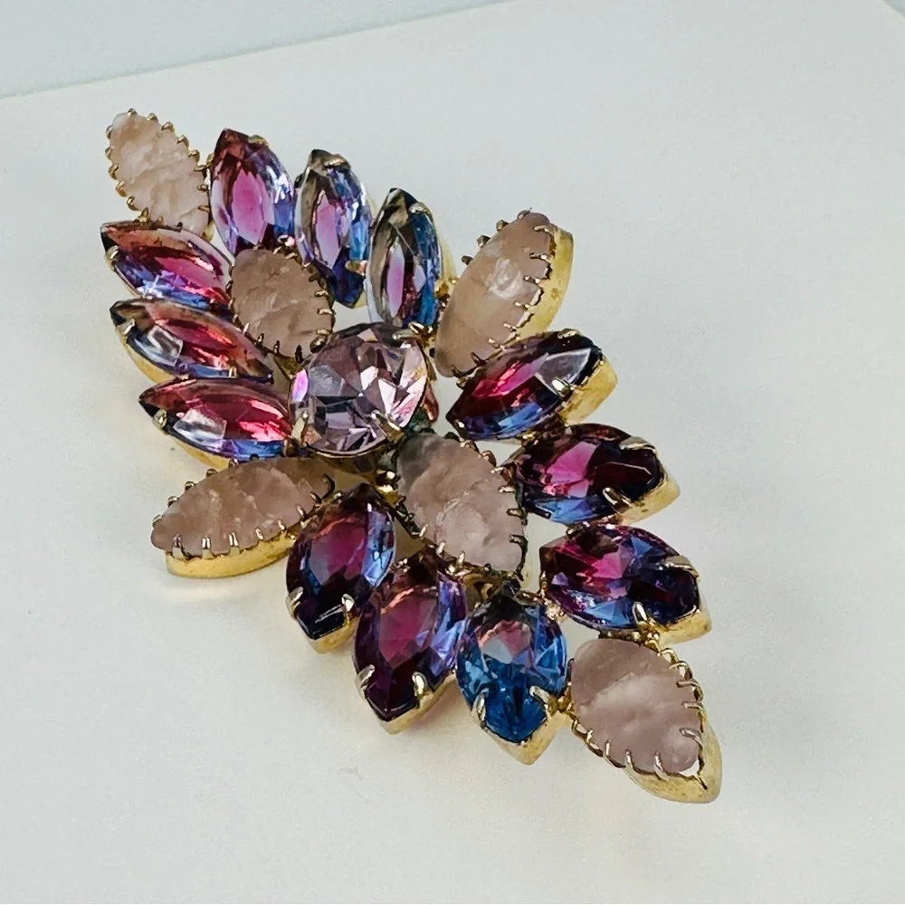 Vintage 1950s Brooch & Clip Earrings Set Amethyst & Frosted Rhinestone Marquise
